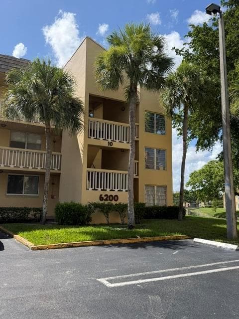6200 NW 62ND Street # 206, Tamarac FL 33319
