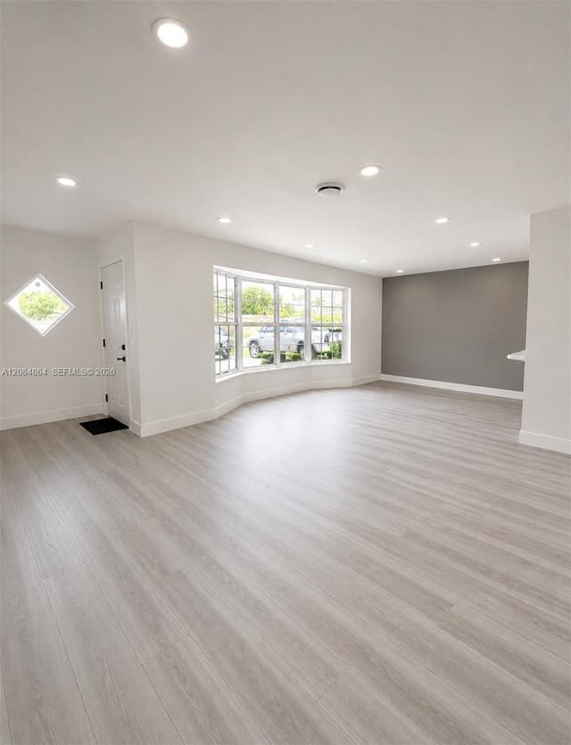 3540 NW 38th Ter, Lauderdale Lakes FL 33309 - Lauderdale Lakes, FL - Photo 2