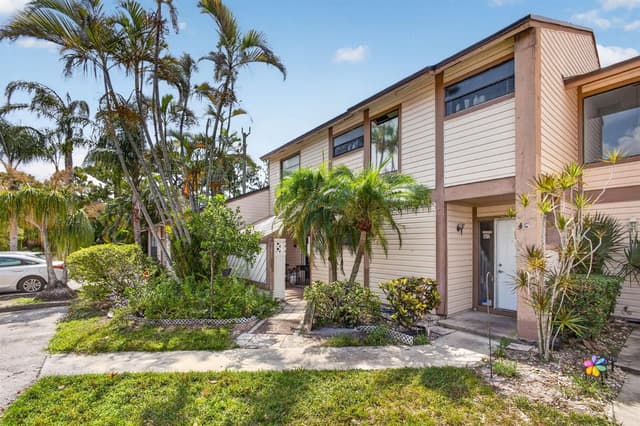 110 SHERWOOD Circle # 4C, Jupiter FL 33458 - Jupiter, FL - Photo 4