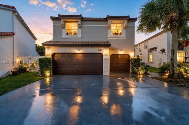 15887 NW 11th St, Pembroke Pines FL 33028 - Pembroke Pines, FL - Photo 5