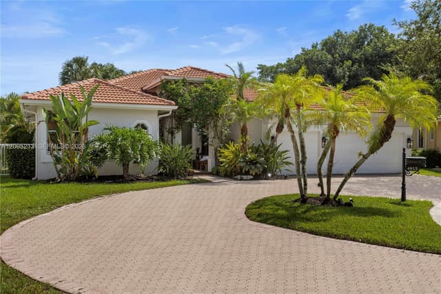 4015 Crossbill Ln, Weston FL 33331 - Weston, FL - Photo 3