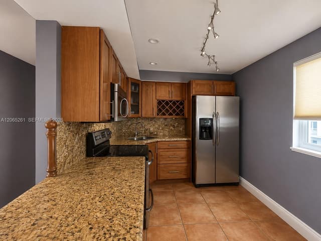 3601 NE 170th St # 605, North Miami Beach FL 33160 - North Miami Beach, FL - Photo 5