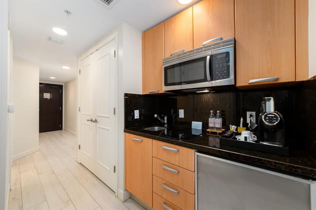 505 N FORT LAUDERDALE BEACH Boulevard # 1708, Fort Lauderdale FL 33304 - Fort Lauderdale, FL - Photo 6