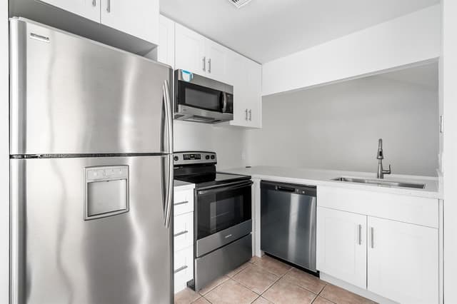 950 Coral Club Drive # 950, Coral Springs FL 33071 - Coral Springs, FL - Photo 5