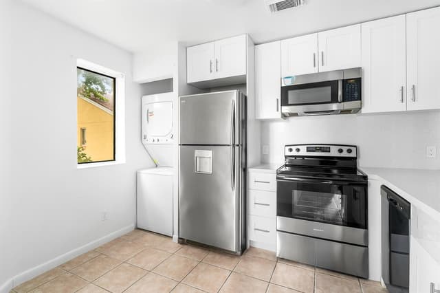 950 Coral Club Drive # 950, Coral Springs FL 33071 - Coral Springs, FL - Photo 4