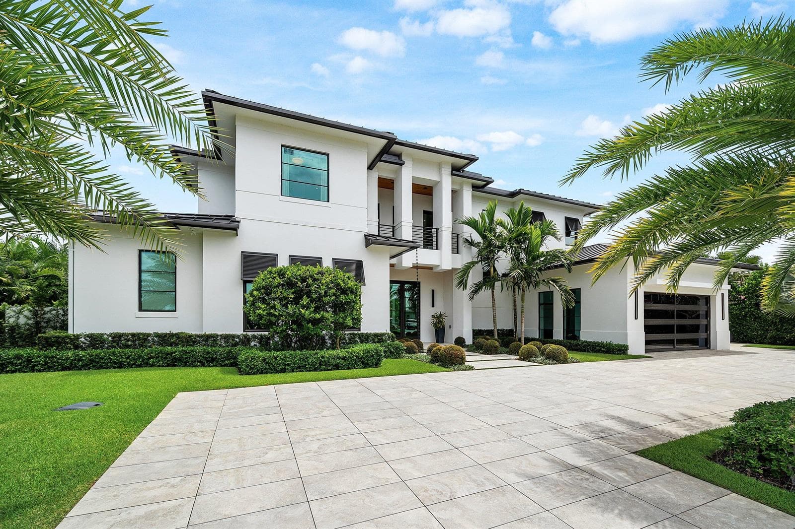 830 Lake Shore Drive, Delray Beach FL 33444 - Delray Beach, FL - Photo 1