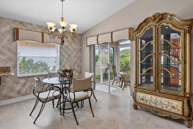 7076 Trentino Way, Boynton Beach FL 33472 - Boynton Beach, FL - Photo 6