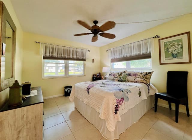 131 Andover F, West Palm Beach FL 33417 - West Palm Beach, FL - Photo 5