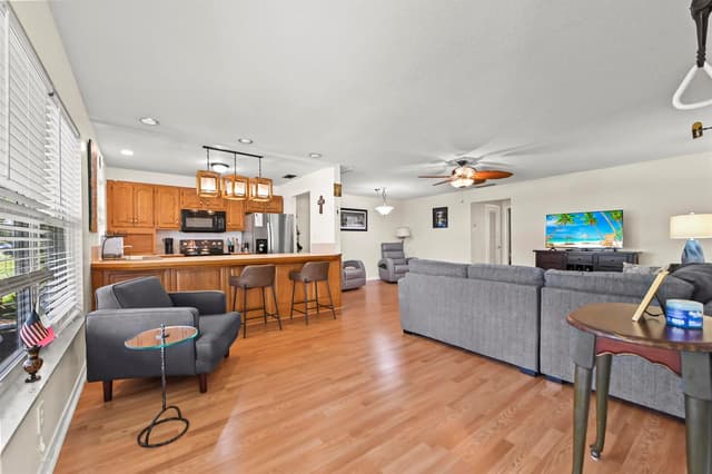 360 High Point Court # C, Boynton Beach FL 33435 - Boynton Beach, FL - Photo 3