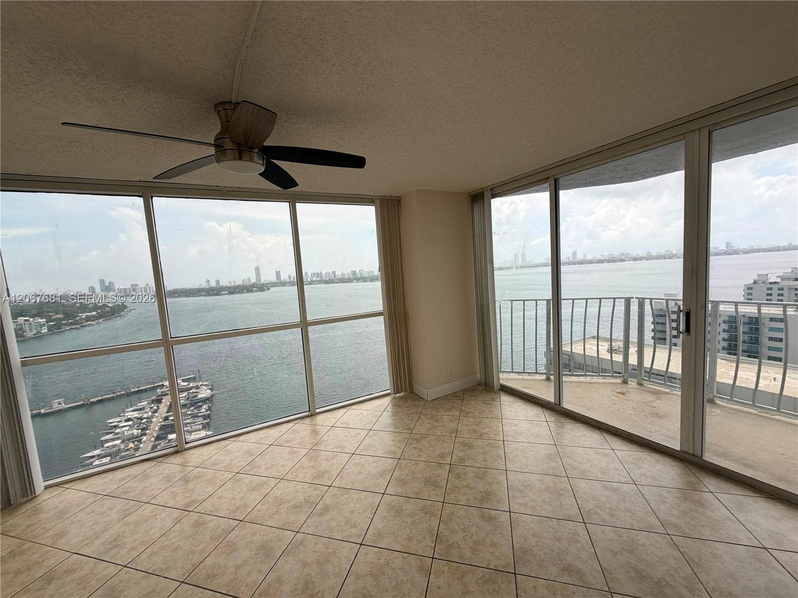 7601 E Treasure Dr # 2007, North Bay Village FL 33141 - North Bay Village, FL - Photo 1