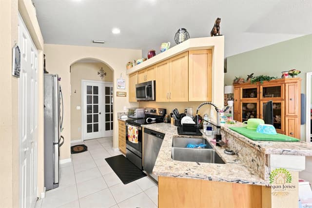 5863 AZALEA Circle, West Palm Beach FL 33415 - West Palm Beach, FL - Photo 7