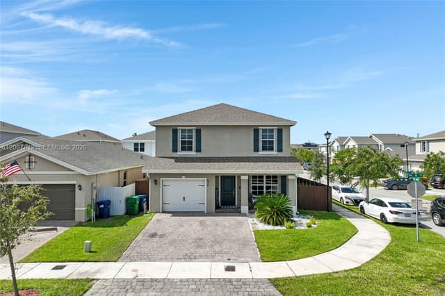 572 NE 6th Pl, Homestead FL 33034 - Homestead, FL - Photo 3