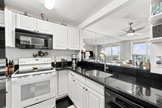 777 S Federal Highway # 15, Pompano Beach FL 33062 - Pompano Beach, FL - Photo 7