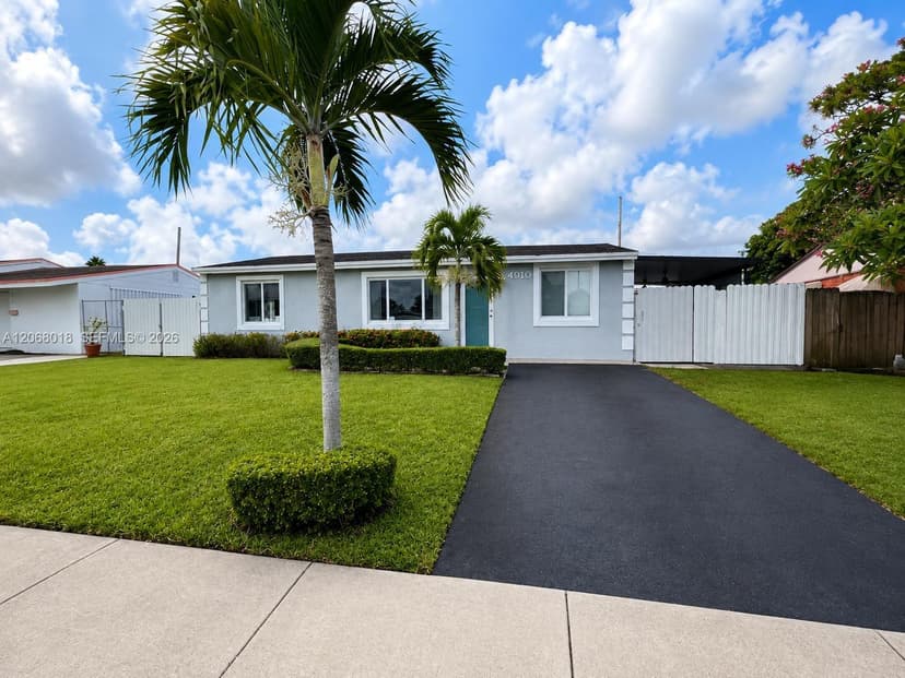 4910 SW 16th St, Fort Lauderdale FL 33317