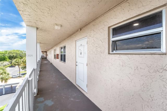 1100 NW 87th Ave # 508, Coral Springs FL 33071 - Coral Springs, FL - Photo 4