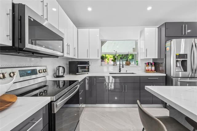 17150 SW 145th Ct, Miami FL 33177 - Miami, FL - Photo 6