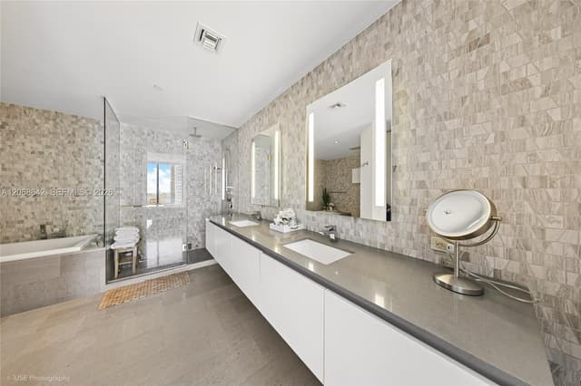 68 SE 6th St # 2909, Miami FL 33131 - Miami, FL - Photo 6