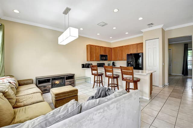 608 NW 25th Avenue, Boynton Beach FL 33426 - Boynton Beach, FL - Photo 3