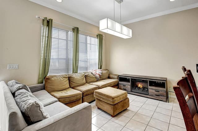 608 NW 25th Avenue, Boynton Beach FL 33426 - Boynton Beach, FL - Photo 5