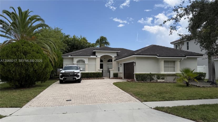 19089 NW 23rd Ct, Pembroke Pines FL 33029