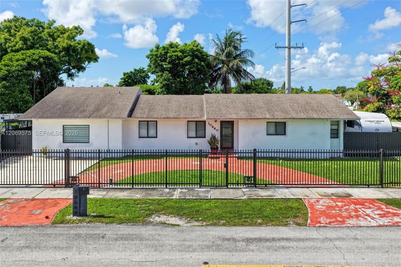10660 SW 164th St, Miami FL 33157
