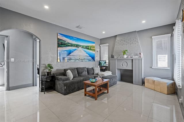 1780 NW 49th St, Miami FL 33142 - Miami, FL - Photo 5