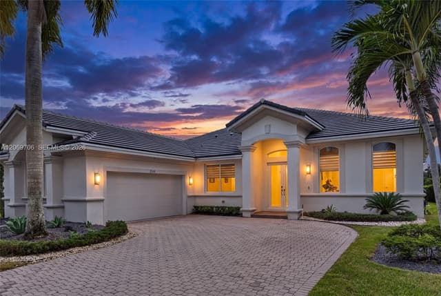 2126 Quail Roost Dr, Weston FL 33327 - Weston, FL - Photo 2