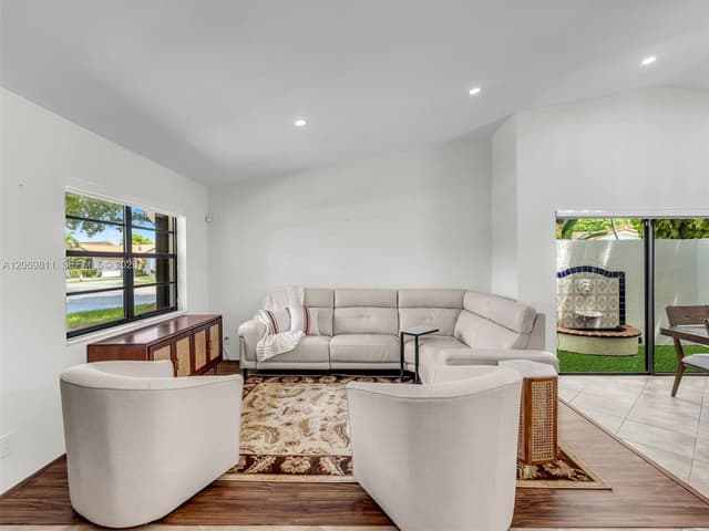7457 SW 112th Pl, Miami FL 33173 - Miami, FL - Photo 5