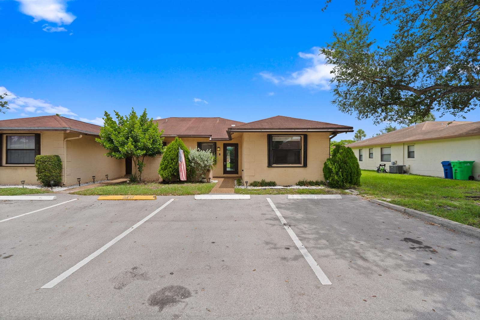 10927 NW 29TH Court, Sunrise FL 33322 - Sunrise, FL - Photo 1