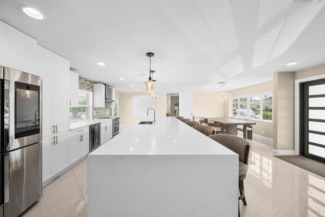 1 Tam O Shanter Lane, Boca Raton FL 33431 - Boca Raton, FL - Photo 2
