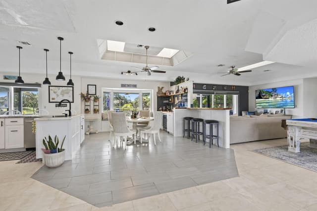 118 ELYSIUM Drive, Royal Palm Beach FL 33411 - Royal Palm Beach, FL - Photo 7
