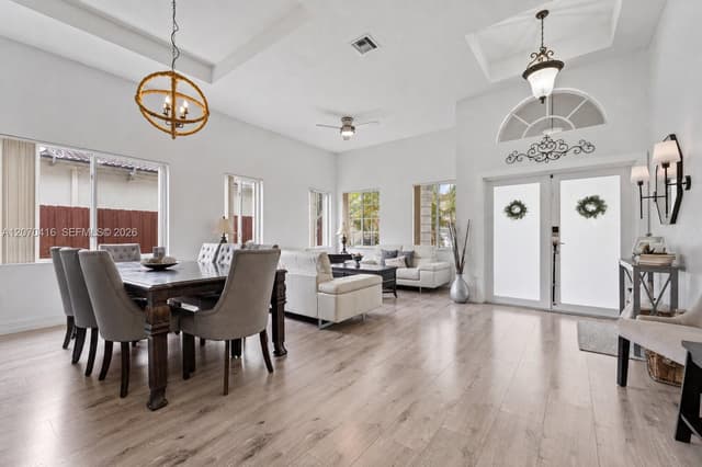 2006 NE 38th Rd, Homestead FL 33033 - Homestead, FL - Photo 4