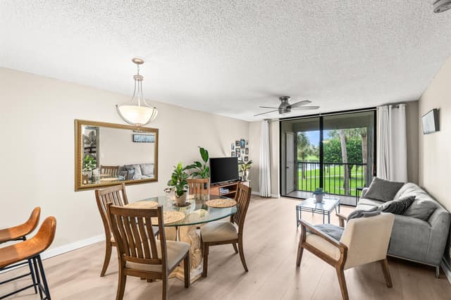 5370 LAS VERDES Circle # 209, Delray Beach FL 33484 - Delray Beach, FL - Photo 7