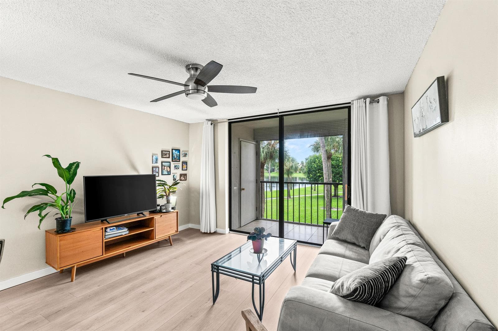 5370 LAS VERDES Circle # 209, Delray Beach FL 33484 - Delray Beach, FL - Photo 1
