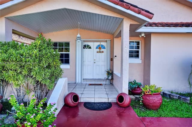 2375 SW 141st Ave, Miami FL 33175 - Miami, FL - Photo 3