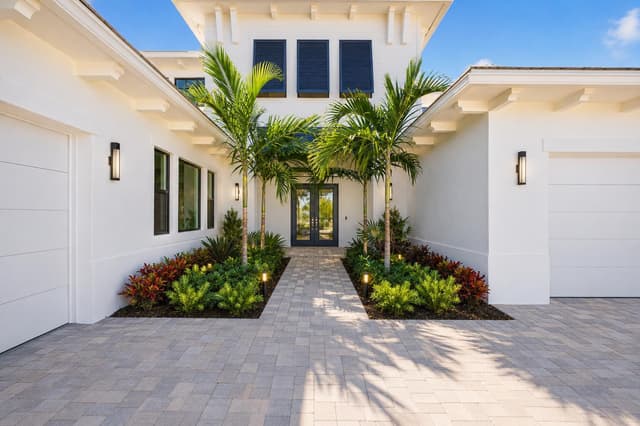 9148 CORAL ISLES Circle, Palm Beach Gardens FL 33412 - Palm Beach Gardens, FL - Photo 4