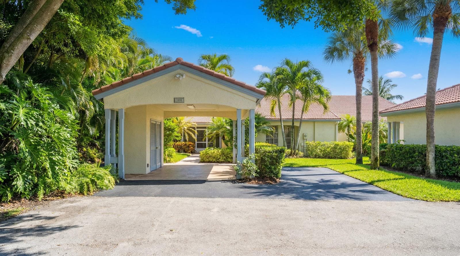 2236 Las Casitas Drive, Wellington FL 33414