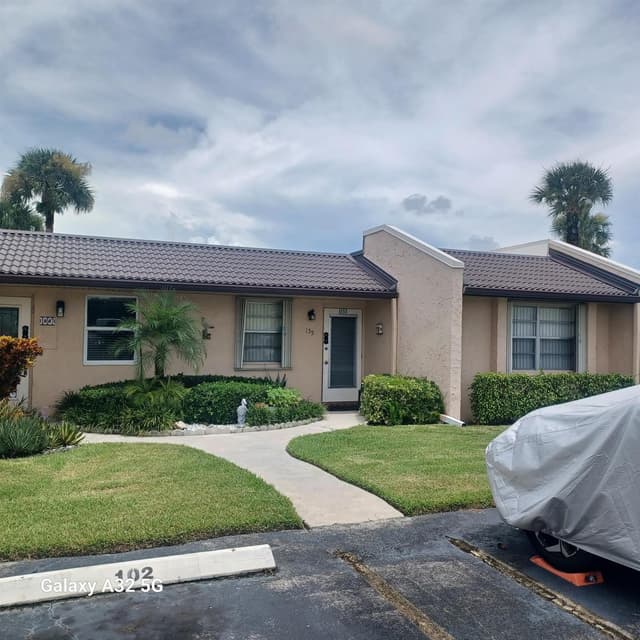 155 LAKE MERYL Drive, West Palm Beach FL 33411 - West Palm Beach, FL - Photo 2