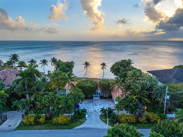 520 S Mashta Dr, Key Biscayne FL 33149 - Key Biscayne, FL - Photo 5