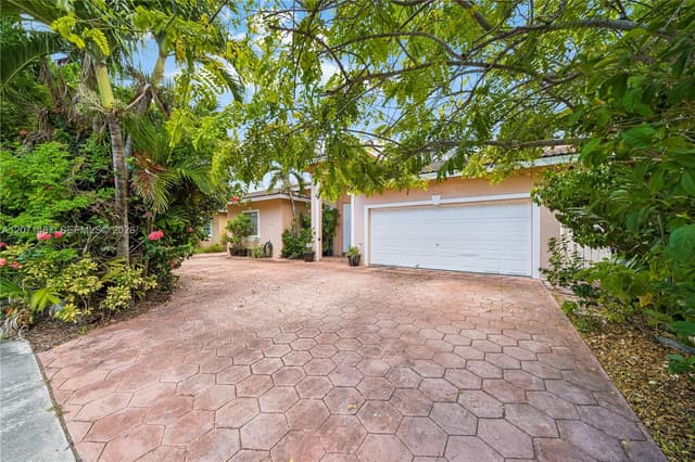 1220 SW 139th Ave, Miami FL 33184 - Miami, FL - Photo 3