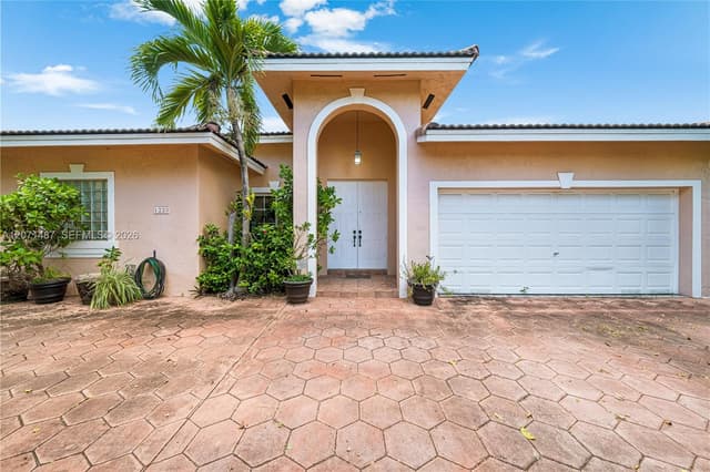 1220 SW 139th Ave, Miami FL 33184 - Miami, FL - Photo 4