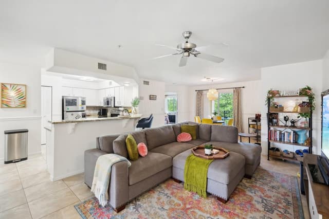 300 Scotia Drive # 304, Hypoluxo FL 33462 - Hypoluxo, FL - Photo 4