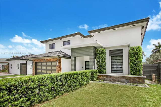 14241 SW 160th Ter, Miami FL 33177 - Miami, FL - Photo 2