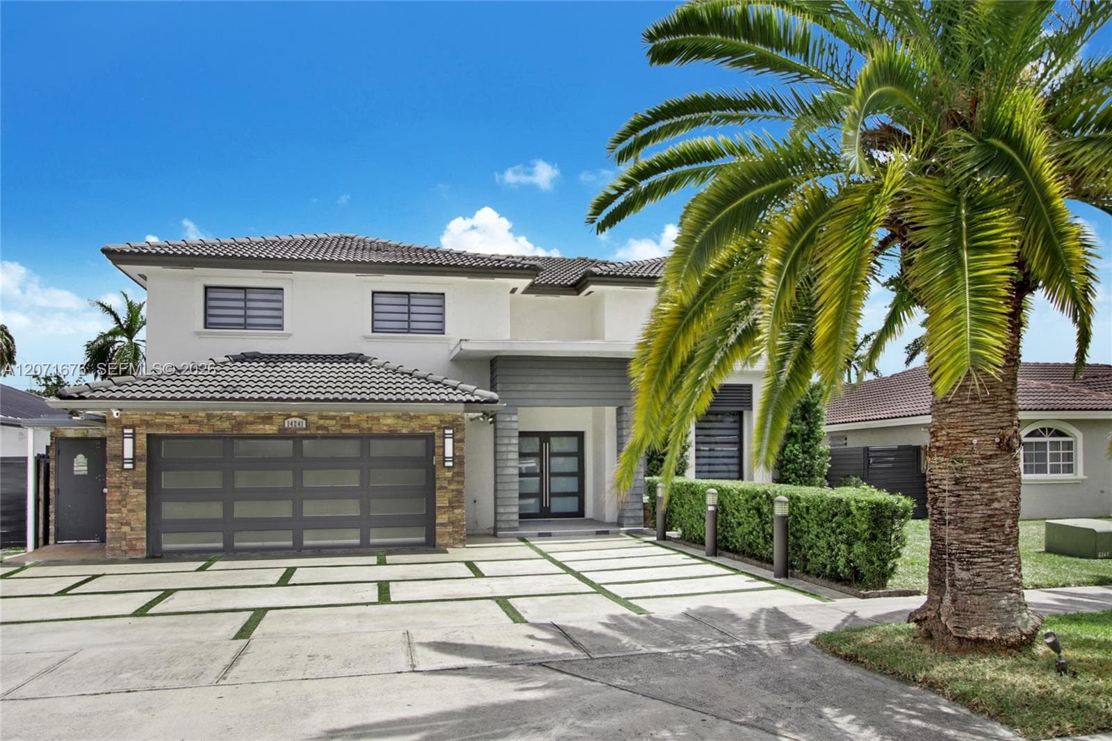14241 SW 160th Ter, Miami FL 33177 - Miami, FL - Photo 1