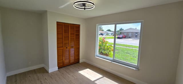 303 SW 33RD Terrace, Deerfield Beach FL 33442 - Deerfield Beach, FL - Photo 4