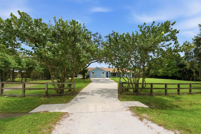 16644 122nd Drive N, Jupiter FL 33478 - Jupiter, FL - Photo 3