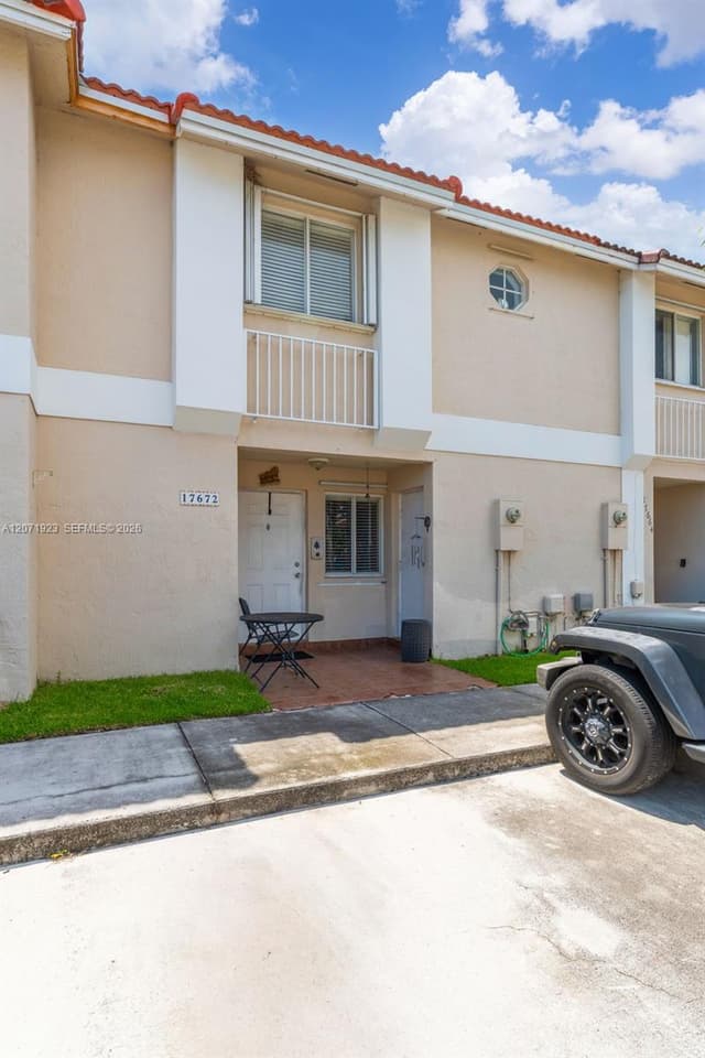 17672 SW 139th Ct, Miami FL 33177 - Miami, FL - Photo 2