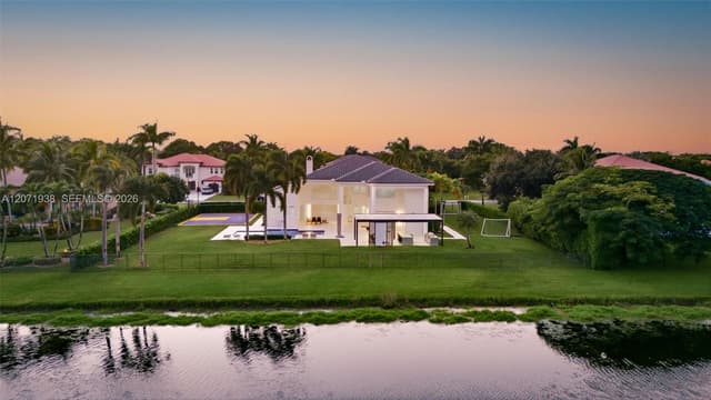 3526 W Juniper Ln, Davie FL 33330 - Davie, FL - Photo 2