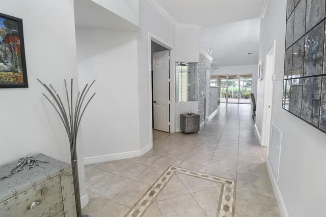 5671 S FOUNTAINS Drive S, Lake Worth FL 33467 - Lake Worth, FL - Photo 3