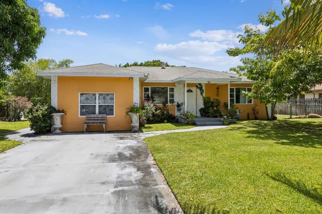 414 W Branch Street, Lantana FL 33462 - Lantana, FL - Photo 5